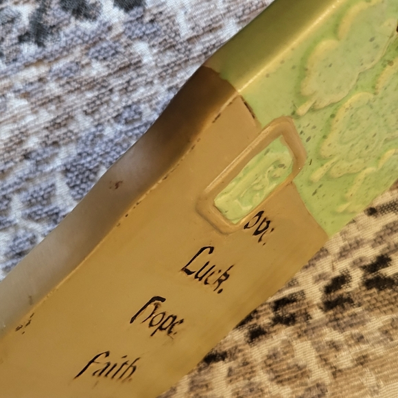 "Love, Luck, Hope, Faith" Ceramic Wall Hanging Plaque - Picture 3 of 4